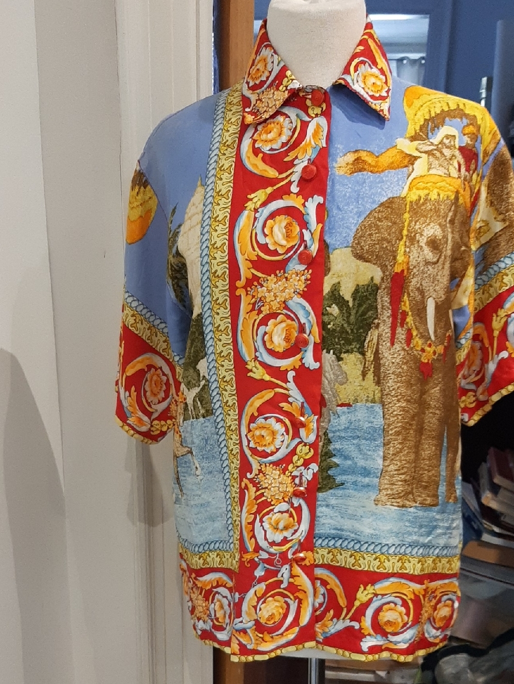 Vintage Jenny Italy Silk Ladies Shirt Top Elephants S 40